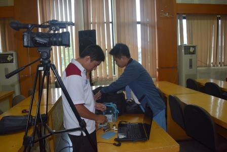 dian Humas UNEJ