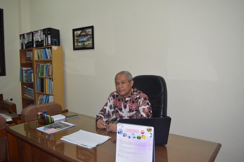 Dr. Ir. Sugeng Winarso, M.Si.